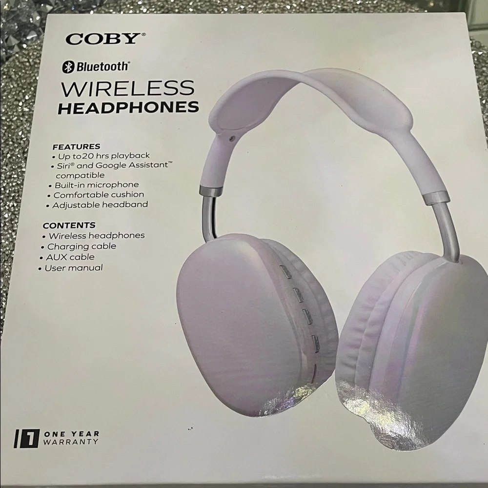 NWT Wireless High Performance Headphones - White